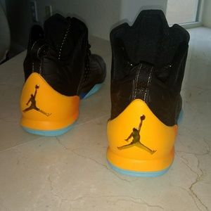 Nike Air Jordan Melo M11